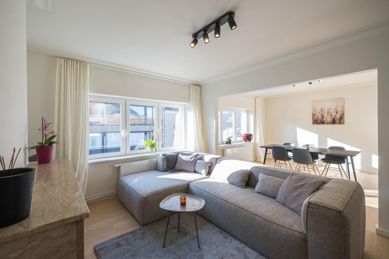 Amandine - Luxury 3 Bedrooms With Free Parking * Oostende